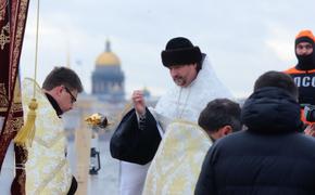 Протоиерей Козлов назвал ныряние в прорубь необязательным ритуалом в праздник Крещения