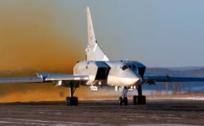 Avia.pro: российские ракетоносцы Ту-22М3 могли отработать условную атаку на военную базу США на севере Гренландии