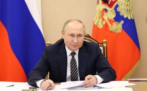 Путин в телефонной беседе с Шольцем и Макроном подтвердил открытость российской стороны к возобновлению диалога с Киевом