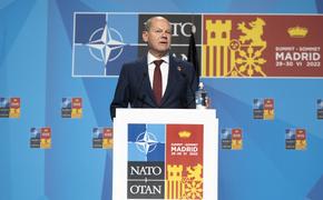 Шольц назвал смехотворным заявление Путина об имперских амбициях НАТО